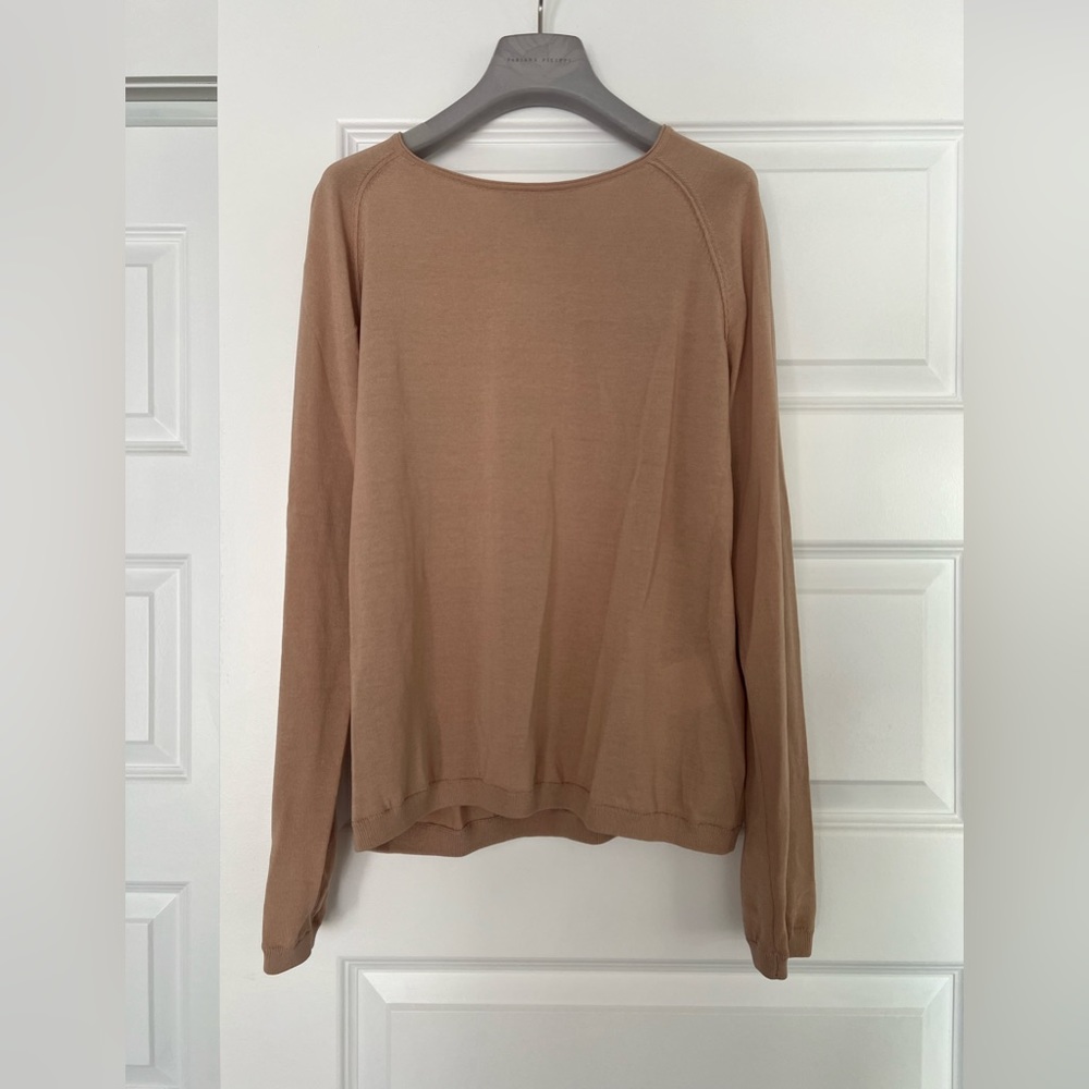 Light sweater